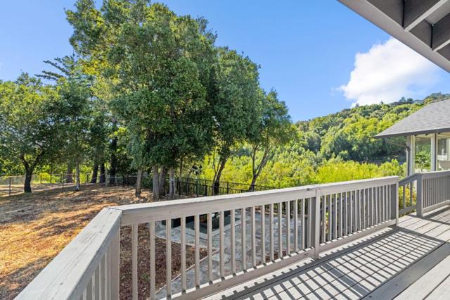 16451 Wood Acres Road, Los Gatos CA: https://media.crmls.org/mediaz/b38467d9-6d86-43d0-b3ba-bfb98f21b030.jpg