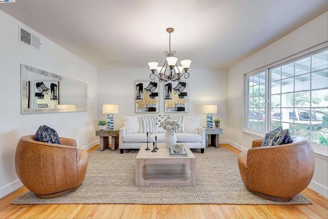 40803 Blacow Rd, Fremont CA: https://media.crmls.org/mediaz/b386b1a7-62c6-4f8c-87b1-d8ab9d58260a.jpg
