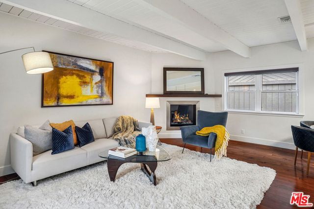 Drew Fenton | 1100 N Beverly Glen Boulevard Los Angeles CA | MLS: 7471794