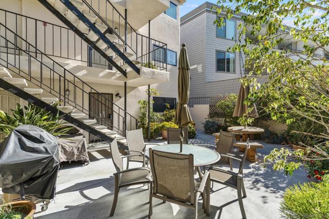 430 San Antonio Ave, San Diego, California 92106, 2 Bedrooms Bedrooms, ,2 BathroomsBathrooms,Condominium,For Sale,San Antonio Ave,250018184SD