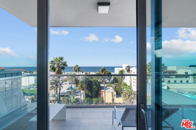 Details for 1755 Ocean Avenue  810, Santa Monica, CA 90401