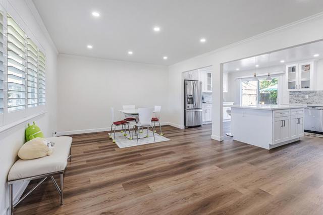 1707 Rocky Mountain Avenue, Milpitas CA: https://media.crmls.org/mediaz/b3884f9f-249b-4474-93be-92728645a1cb.jpg