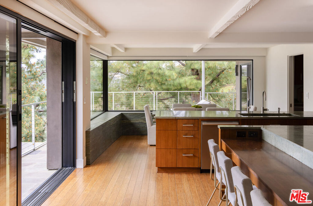 MLS #25520841 image #15