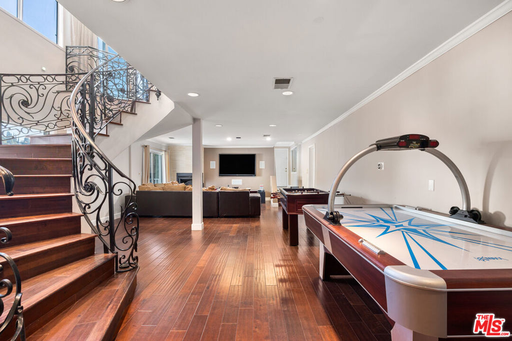 3511 Berry DriveStudio City img 17