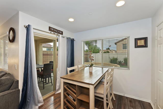1431 Allium Court, Beaumont CA: https://media.crmls.org/mediaz/b389c24c-f77f-4a4d-84b5-c4982aa9fe76.jpg