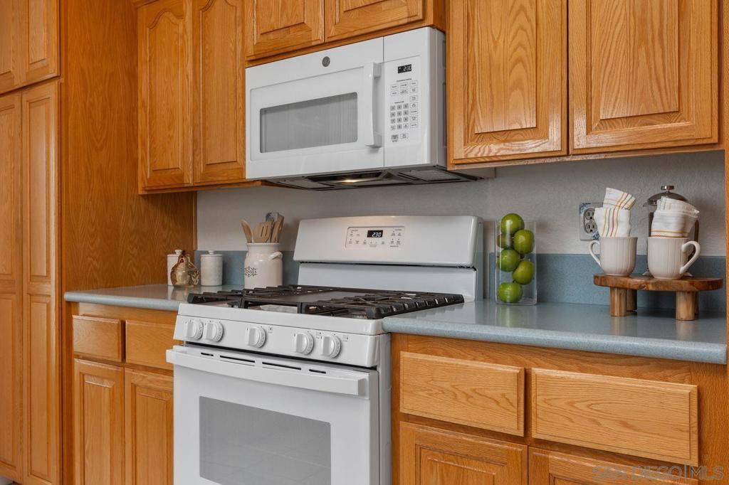 11355 Middle Ridge Terrace - photo 14