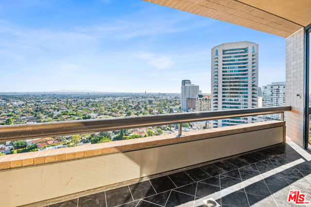 10430 Wilshire Boulevard, 1505 photo 20