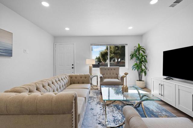 1452 Lochner Drive, San Jose CA: https://media.crmls.org/mediaz/b38c3953-6edf-4427-b52e-c814263d1d07.jpg