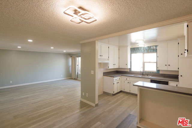 4505 Santa Rosalia Drive, Los Angeles CA: https://media.crmls.org/mediaz/b38cab00-941d-47cf-8375-2b0944dc0c43.jpg