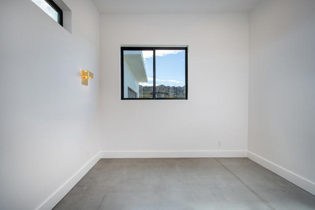 66050 Cottonwood Drive, Joshua Tree CA: https://media.crmls.org/mediaz/b38e4411-6e8e-4fc6-9a0e-f1b335f230a4.jpg