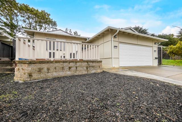 2781 Saint Cloud Drive, San Bruno CA: https://media.crmls.org/mediaz/b38ee51a-eb42-4819-975b-1bd068a1090f.jpg