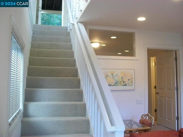 Image 16 of 39 For 55 Bayo Vista Way