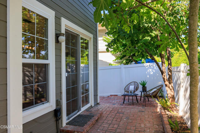30979 Old Colony Way, Westlake Village CA: https://media.crmls.org/mediaz/b38f57a9-600a-459c-8709-29401c63503b.jpg