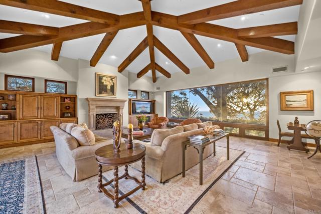 Detail Gallery Image 11 of 71 For 271 Ocean View Ave, Del Mar,  CA 92014 - 4 Beds | 4/1 Baths