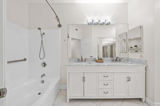 Detail Gallery Image 26 of 48 For 680 Camino De La Reina #2112,  San Diego,  CA 92108 - 3 Beds | 2 Baths