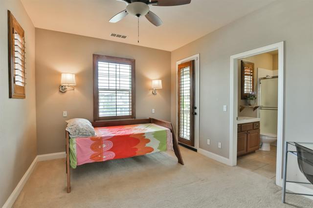 1932 Corte Cantanta, Chula Vista CA: https://media.crmls.org/mediaz/b3953d0d-1c1e-43e3-92dc-03017b9d14d1.jpg