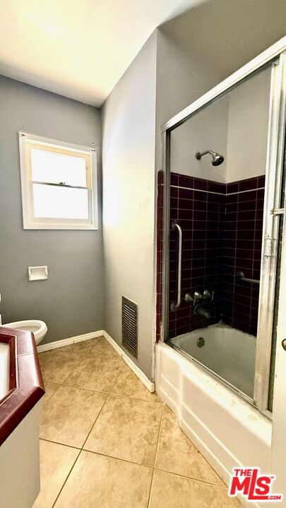 1425 W Marcella Court, Ontario CA: https://media.crmls.org/mediaz/b3957162-2e7c-4c95-b329-89137681ebe3.jpg