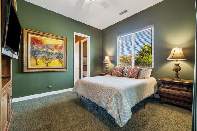 61 Via Las Flores, Rancho Mirage CA: https://media.crmls.org/mediaz/b3959268-7220-474e-9fa4-fbe7f887900f.jpg