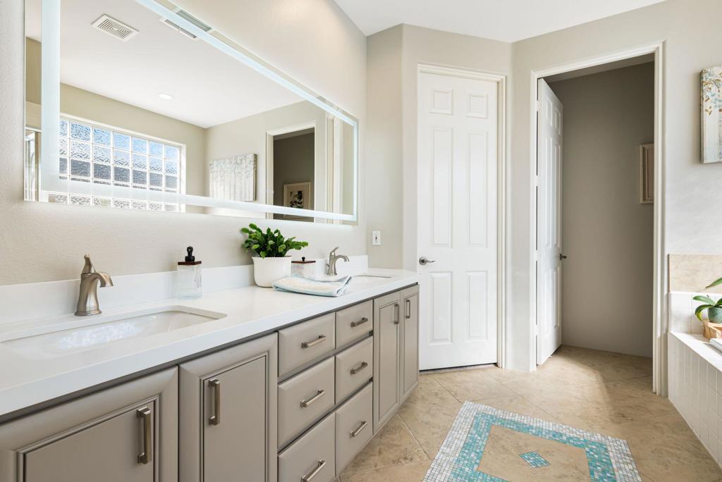 MLS #219138525DA image #30