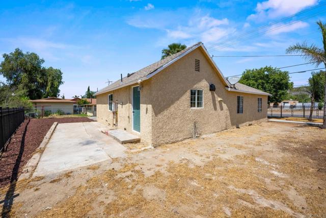 Detail Gallery Image 20 of 33 For 7080 Valley Way, Jurupa Valley,  CA 92509 - 3 Beds | 2 Baths