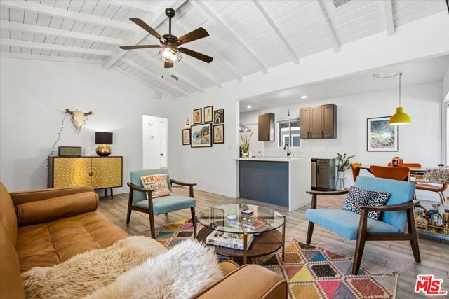 1328 E Camino Primrose, Palm Springs, CA 92264