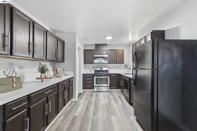 Image 7 of 25 For 6613 Demaret Drive