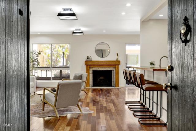 1127 E Del Mar Boulevard, Pasadena CA: https://media.crmls.org/mediaz/b397d1a6-185c-47cc-a874-185b1ccd01f0.jpg
