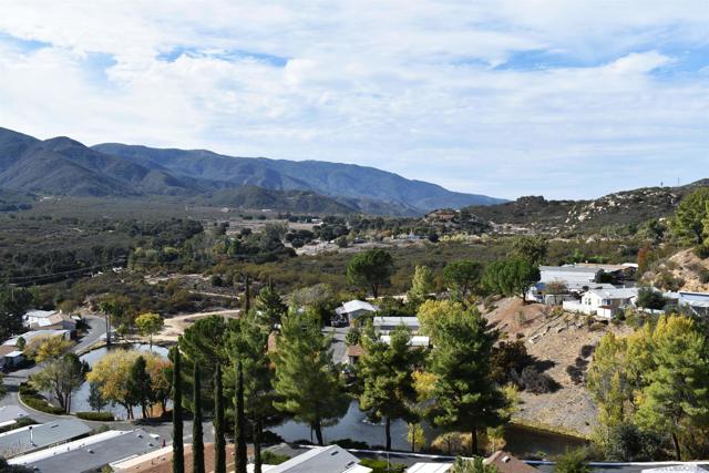 35109 Highway 79, Warner Springs CA: https://media.crmls.org/mediaz/b398130f-6f81-453e-8176-04aae611d613.jpg