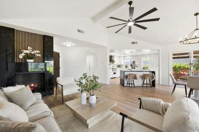 17676 Corte Sobrado, San Diego CA: https://media.crmls.org/mediaz/b399caea-e03a-461d-a349-540f862797a3.jpg