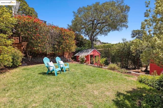 10 Wilding LN, Oakland CA: https://media.crmls.org/mediaz/b39a6c9b-23b6-47ef-8d8c-69aa0e88c975.jpg