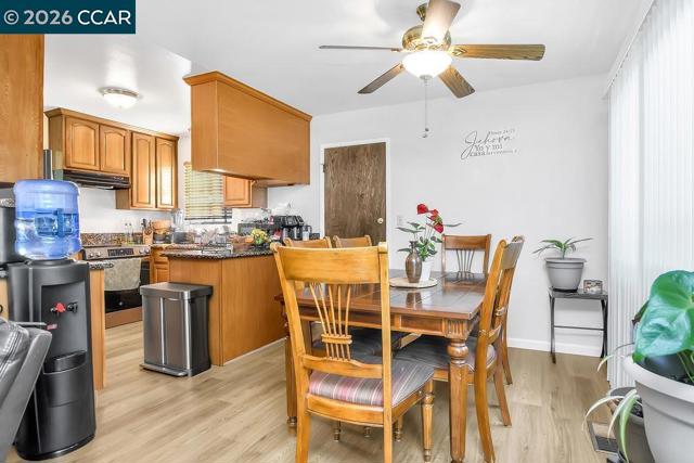 5218 5222 Norma Way, Livermore CA: https://media.crmls.org/mediaz/b39b04cc-a5b8-46cb-ba94-c048d99c6818.jpg