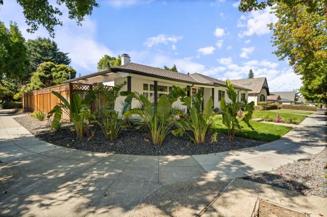 1149 S Daniel Way, San Jose CA: https://media.crmls.org/mediaz/b39b27ac-a9d7-43cc-a58f-acd49fbaf21b.jpg