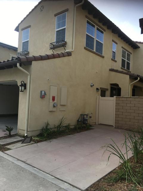 177 Stage Trail Road, Camarillo CA: https://media.crmls.org/mediaz/b39b5097-5b46-4f08-93af-57c549e23156.jpg