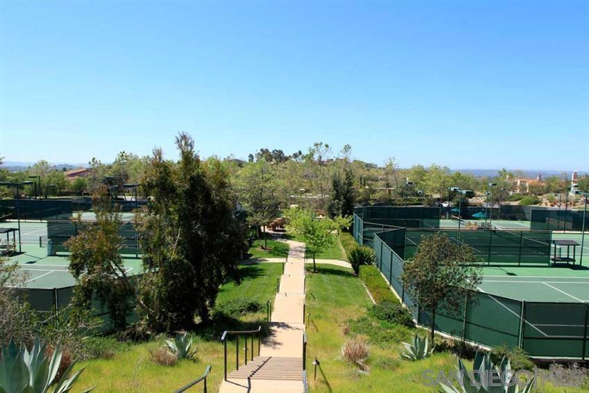 MLS #250039563SD image #31