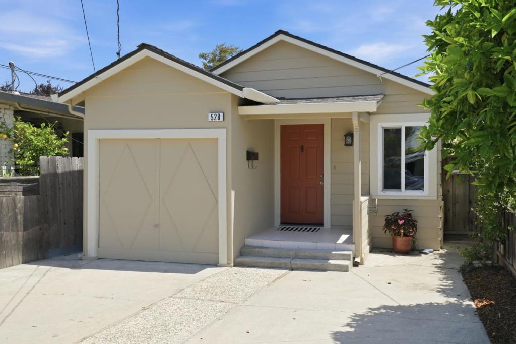 528 Macarthur Avenue