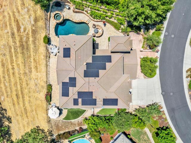 1930 Saffron Court, Gilroy CA: https://media.crmls.org/mediaz/b3a1aeed-3e03-43e0-8c6b-49ad4eebe7be.jpg
