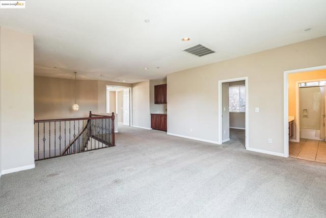 2665 Torrey Pines Dr, Brentwood CA: https://media.crmls.org/mediaz/b3a2a952-cdc0-4ed9-b31a-23700b18b5e2.jpg