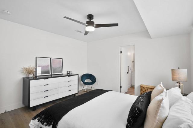 7255 Volta Court, San Diego CA: https://media.crmls.org/mediaz/b3a34152-43c8-4cce-a8eb-177d8cbcdab1.jpg