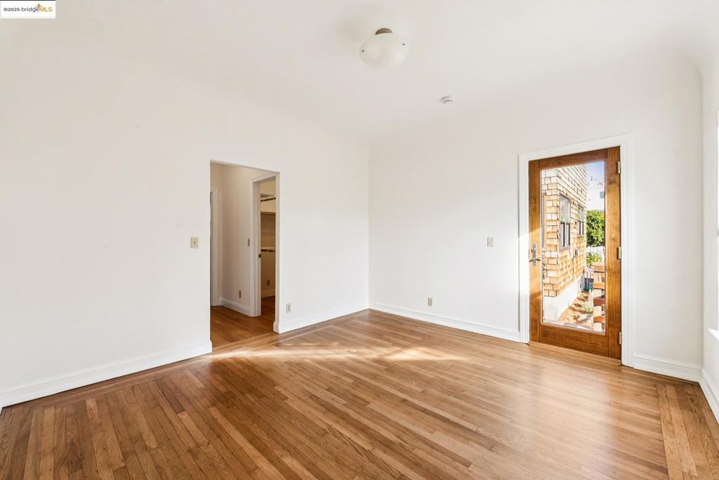 MLS #41118589 image #33