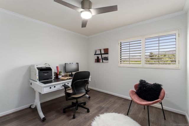 9844 Lorraine Ridge Trail, El Cajon CA: https://media.crmls.org/mediaz/b3a489cb-150f-46c8-8c32-612e14531287.jpg