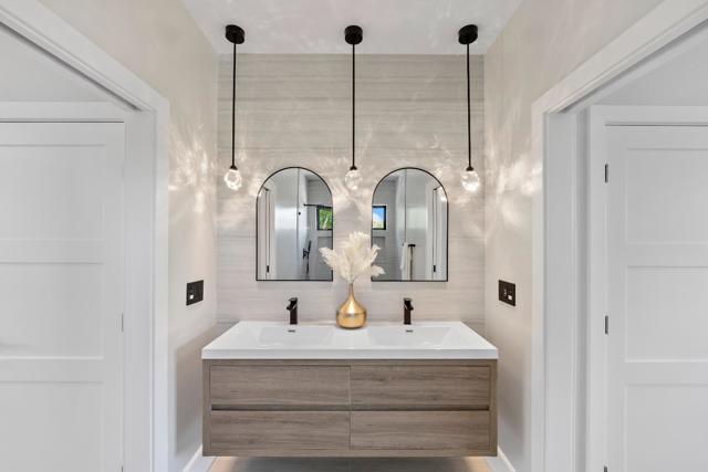 326 S Henry Avenue, San Jose CA: https://media.crmls.org/mediaz/b3a4e0d7-f1ae-450d-b4a2-a8020d2d23ca.jpg