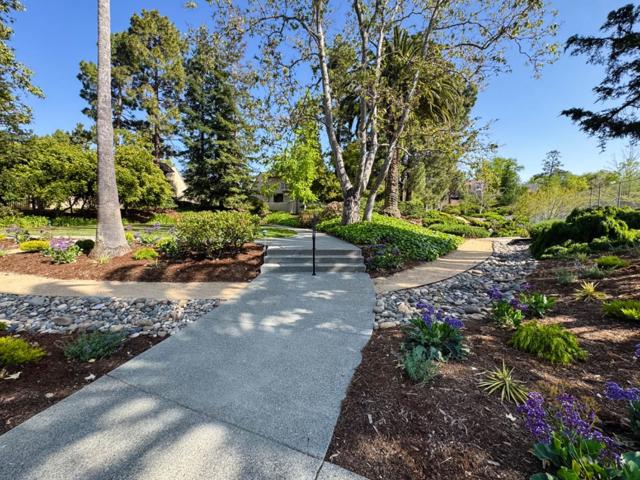 133 El Porton, Los Gatos CA: https://media.crmls.org/mediaz/b3a5070e-147a-4440-abe2-3db7a552d89c.jpg