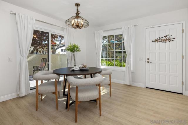 Image 3 of 38 For 4125 Porte De Merano  136