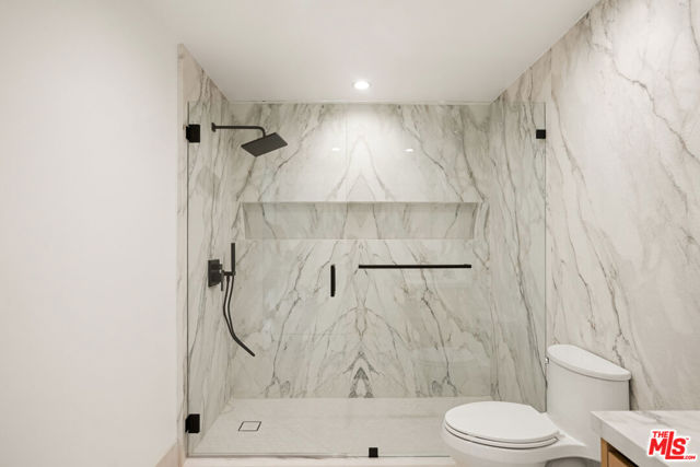 1414 S Beverly Drive Drive, Los Angeles CA: https://media.crmls.org/mediaz/b3a560cd-c76f-4398-b617-8b5ba0c508a4.jpg