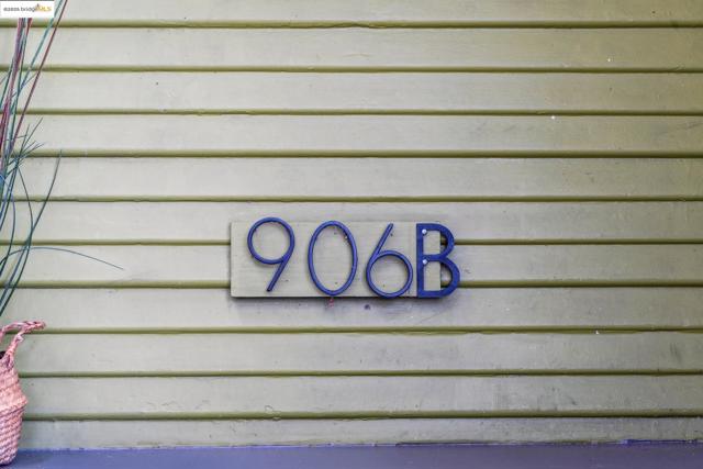 Image 13 of 60 For 908 Hearst Ave