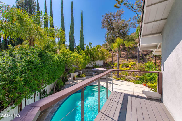 1253 Willsbrook Court, Westlake Village CA: https://media.crmls.org/mediaz/b3a69369-ee21-454d-9b8b-903e1514d2c0.jpg