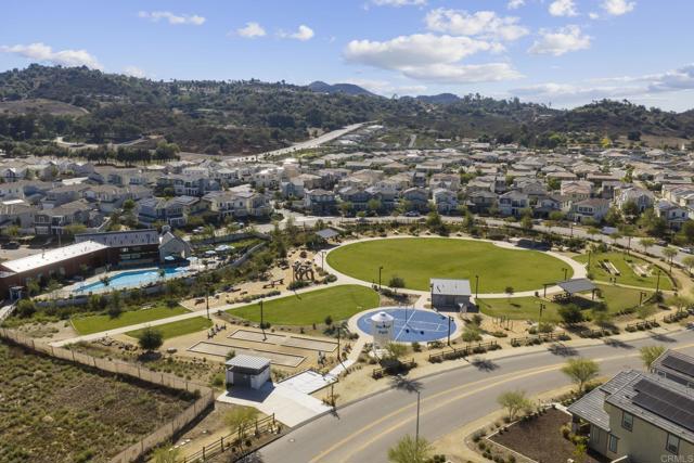 Detail Gallery Image 31 of 33 For 28024 Harvest Ct, Valley Center,  CA 92082 - 3 Beds | 2/1 Baths