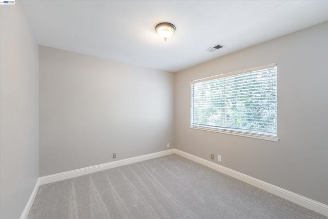 Image 25 of 36 For 6735 Stephan Ct