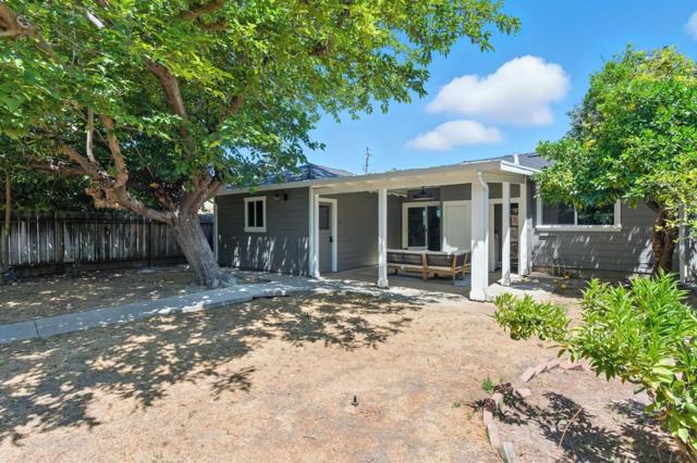 956 Bryant Way, Sunnyvale CA: https://media.crmls.org/mediaz/b3a9869b-582b-4956-8c68-a8cd7891eb07.jpg