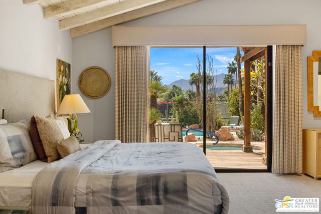 Image 39 of 57 For 311 Via Sol  